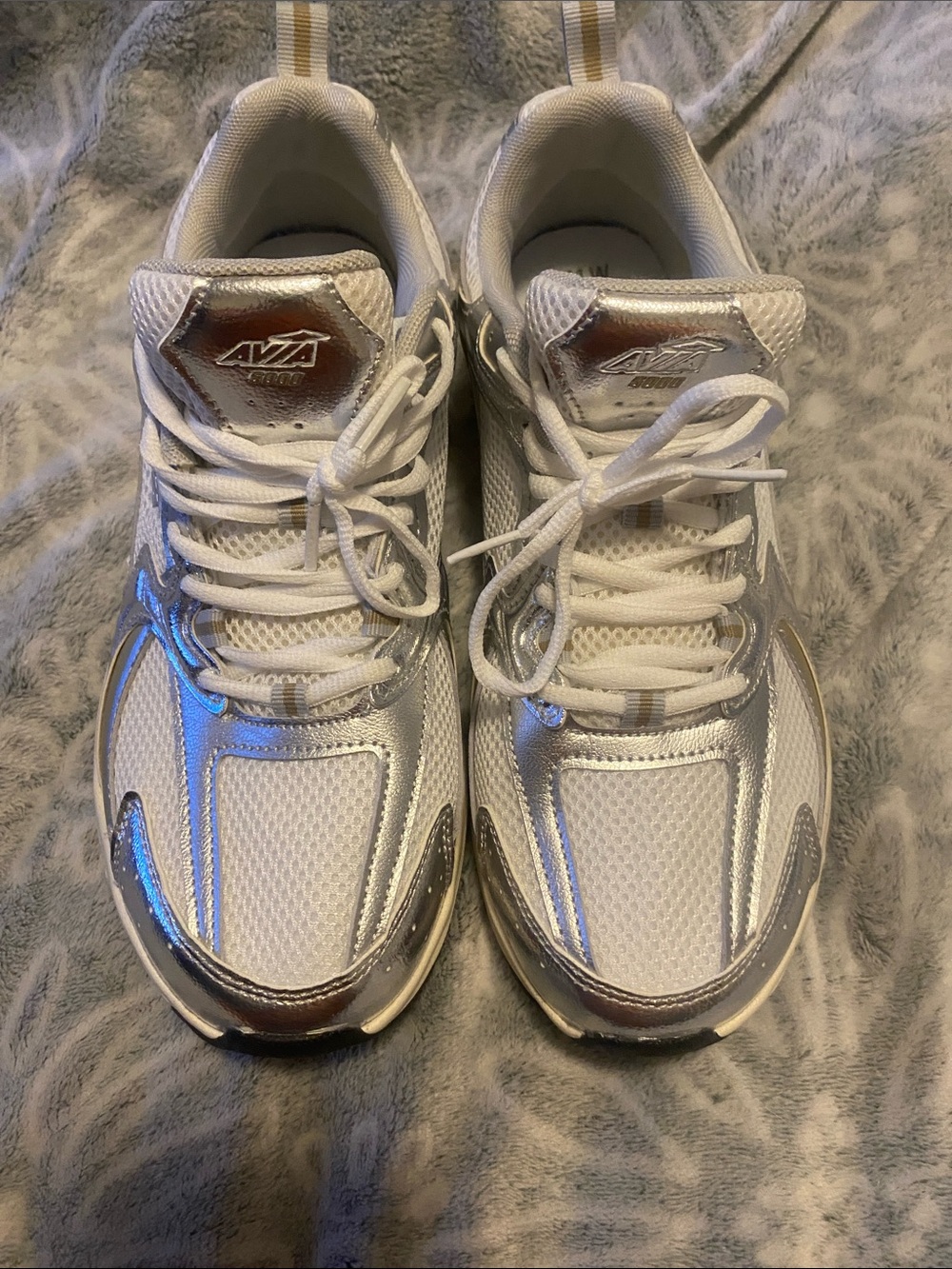 Avia White and Silver Men's Athletic Sneakers